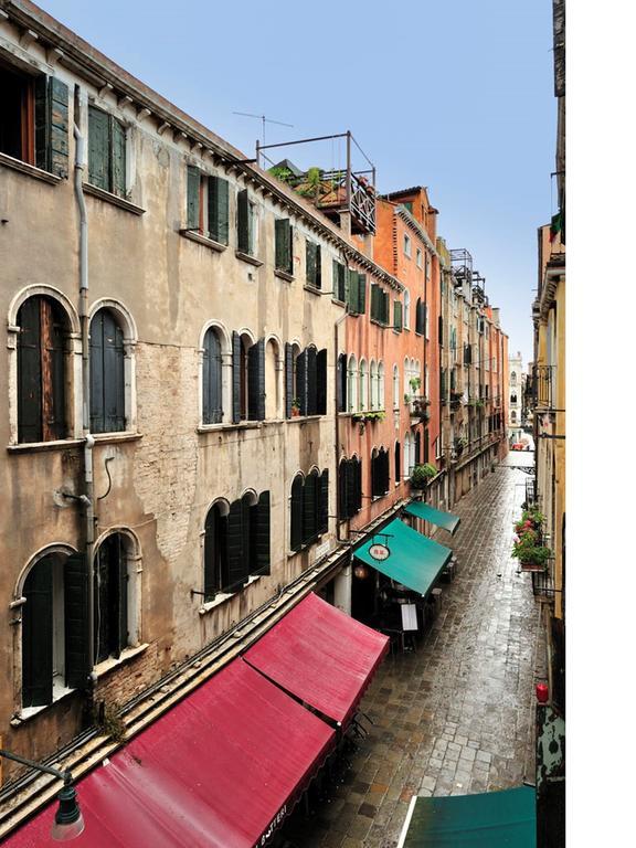 Botteri Palace Apartments By Wonderful Italy Venice Exterior photo