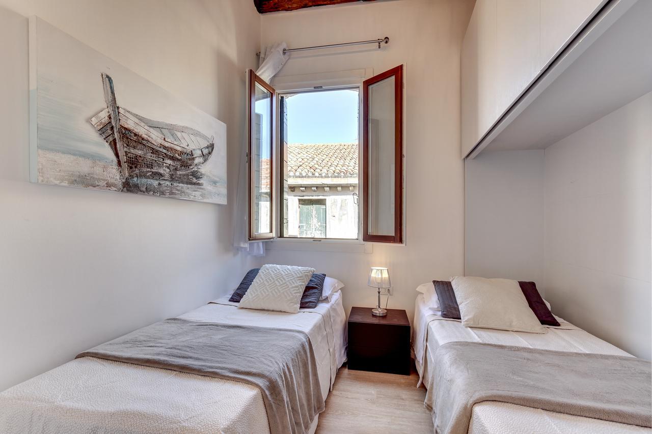 Botteri Palace Apartments By Wonderful Italy Venice Exterior photo