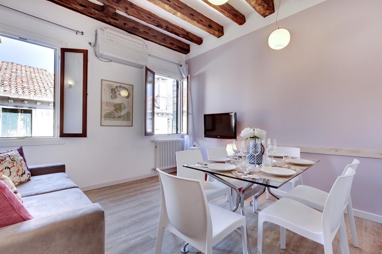 Botteri Palace Apartments By Wonderful Italy Venice Exterior photo