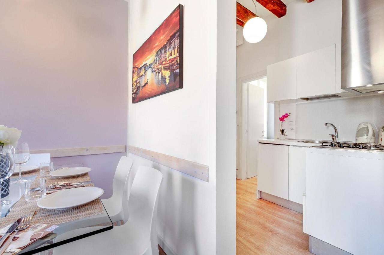 Botteri Palace Apartments By Wonderful Italy Venice Exterior photo